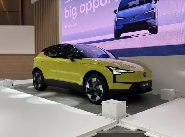 SUV Listrik Volvo EX30 Hadir di GIIAS 2024, Harga Mulai Rp890&nbsp;Juta